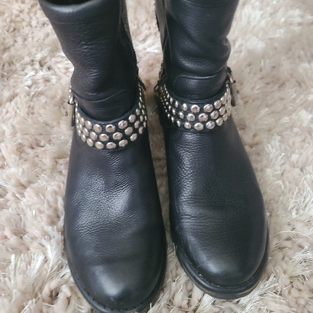 Black Steve Madden Moto Booties 7.5